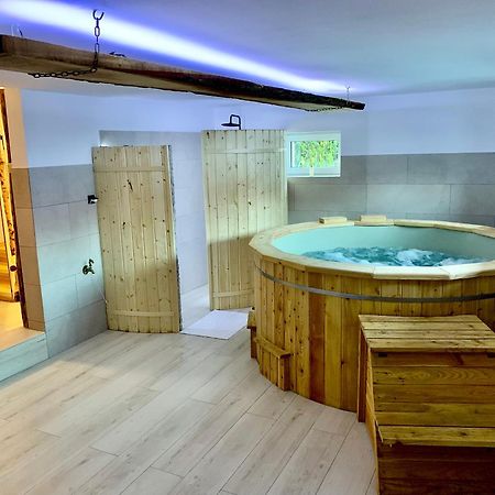 Domek Monte Black Z Jacuzzi I Sauna Finska Stronie Slaskie Exterior foto